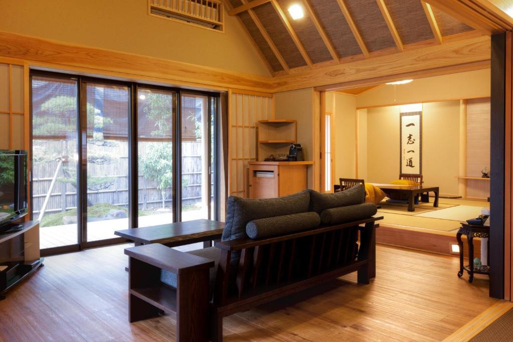 Ryokan Shinsen Такатихо Экстерьер фото